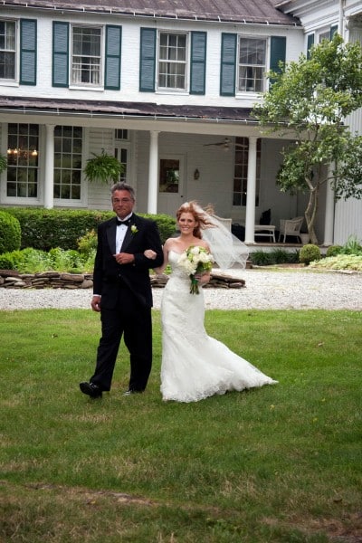 bright blue green summer bluemont virginia wedding whitehill manor (14)