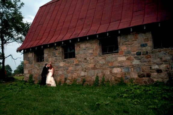bright blue green summer bluemont virginia wedding whitehill manor (1)