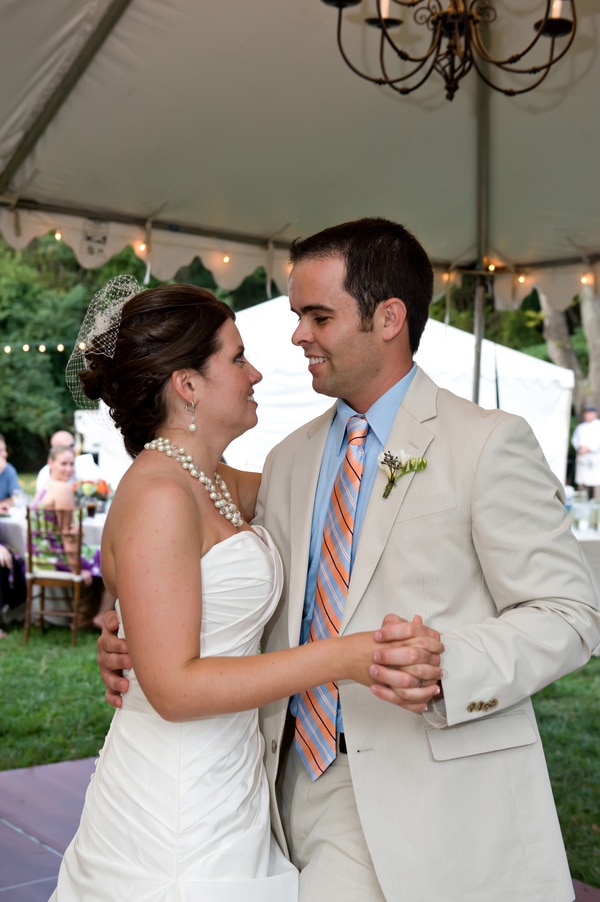DIY travel themed virginia wedding pictures (6)