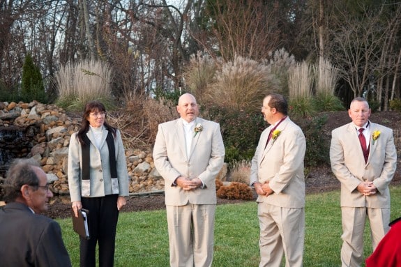 offbeat Virginia farm wedding (18)