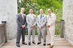 offbeat outdoor maryland wedding venue alternative bouquets (11)