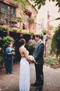 intimate northern virginia wedding ceremony old town alexandria pictures (4)