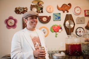 offbeat washington dc surprise wedding food trucks vintage handmade local low-budget (5)
