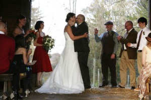 eclectic upcycled green maryland wedding DIY offbeat blog (14)