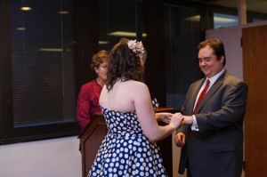 intimate & offbeat courthouse wedding in maryland bride polka dot dress (5)