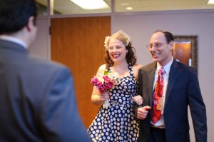 intimate & offbeat courthouse wedding in maryland bride polka dot dress (3)
