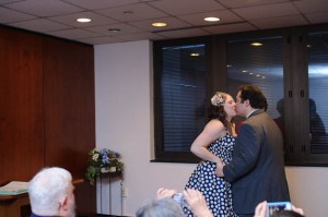 intimate & offbeat courthouse wedding in maryland bride polka dot dress (6)