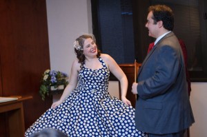 intimate & offbeat courthouse wedding in maryland bride polka dot dress (7)
