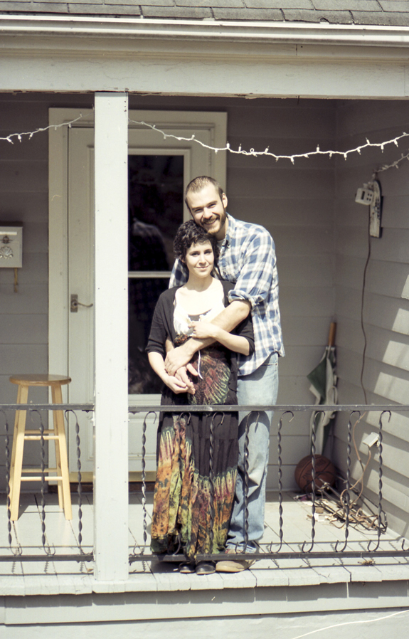 offbeat casual backyard virginia engagement session