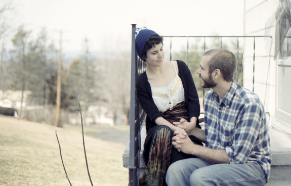 offbeat casual backyard virginia engagement session