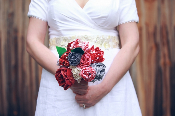DIY fabric rose bride bouquet