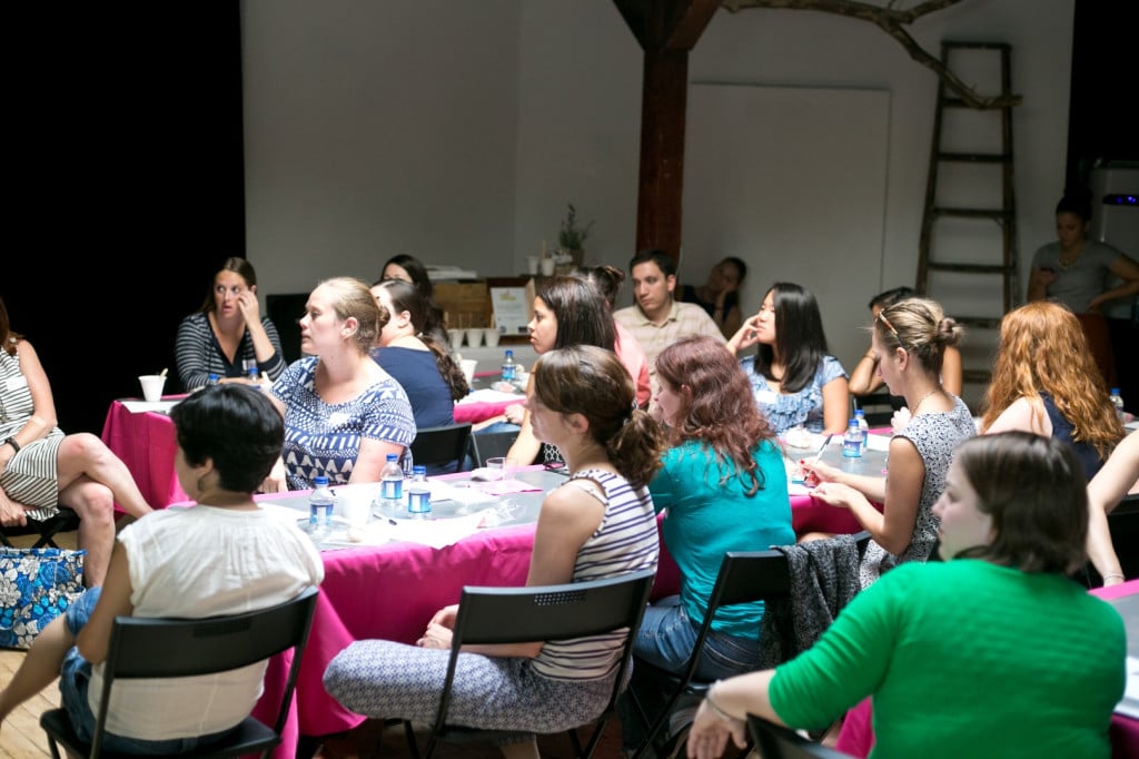 DIY bouquets and boutonnieres workshop (15)