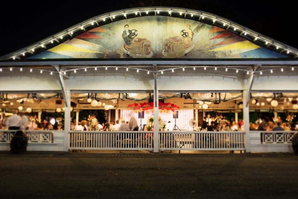 Trish &amp; Ned's Vintage Inspired, DIY Maryland Wedding at