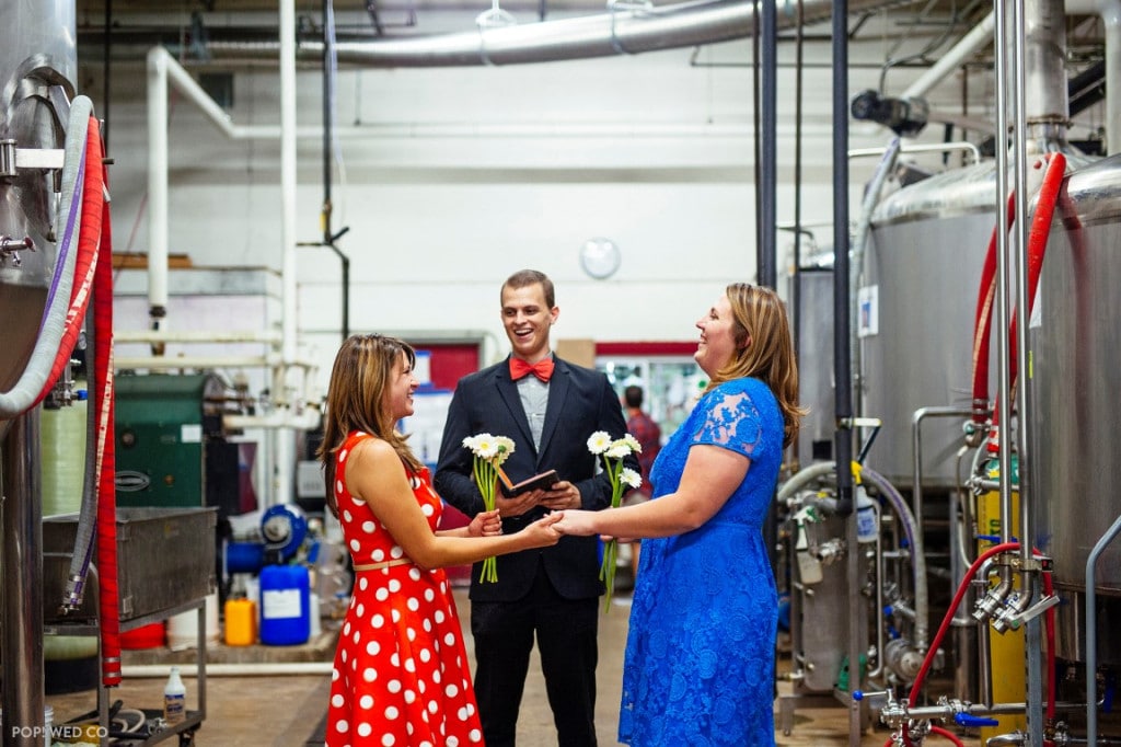 offbeat intimate washington dc wedding at brewery (5)