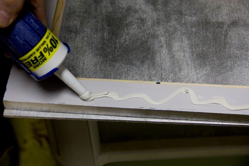 DIY wood frame serving tray tutorial (12)