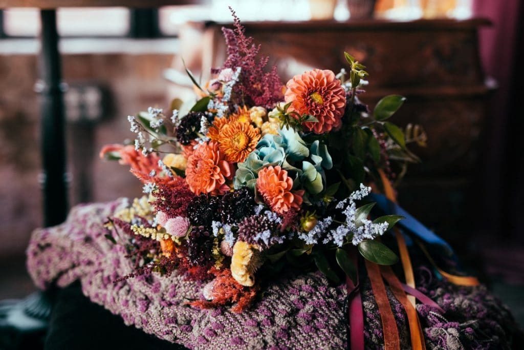 View More: http://sarahkimblephoto.pass.us/darksideofthemoonstyledshoot