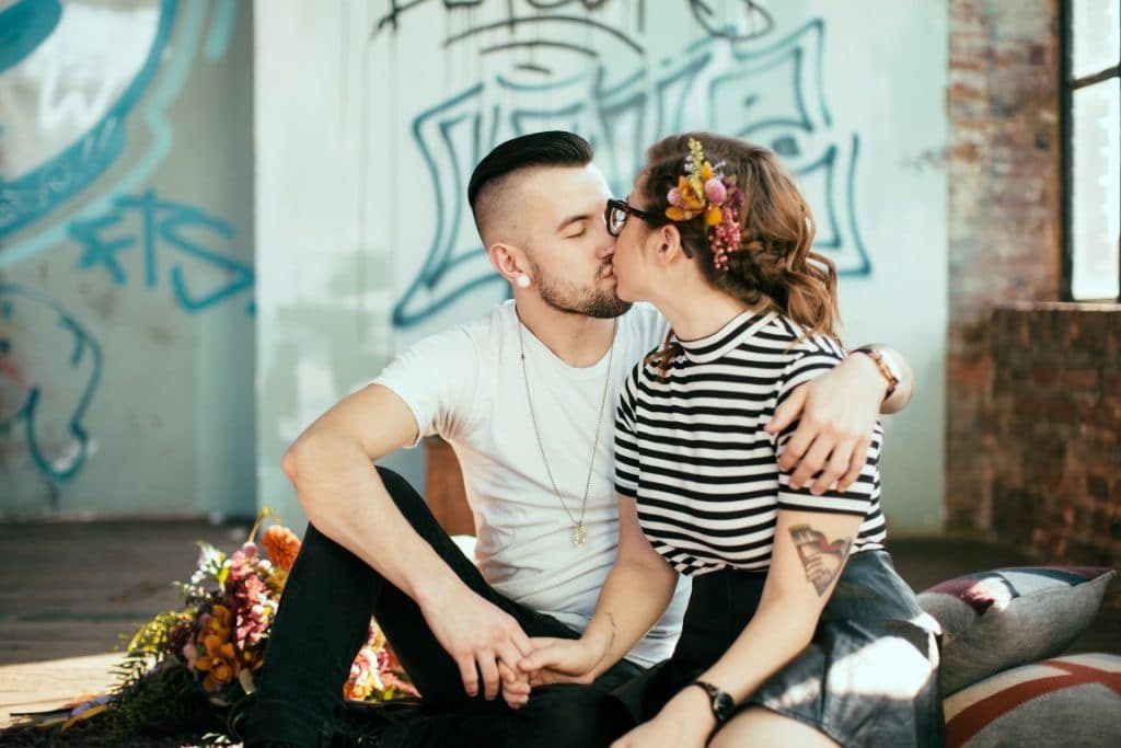 View More: http://sarahkimblephoto.pass.us/darksideofthemoonstyledshoot