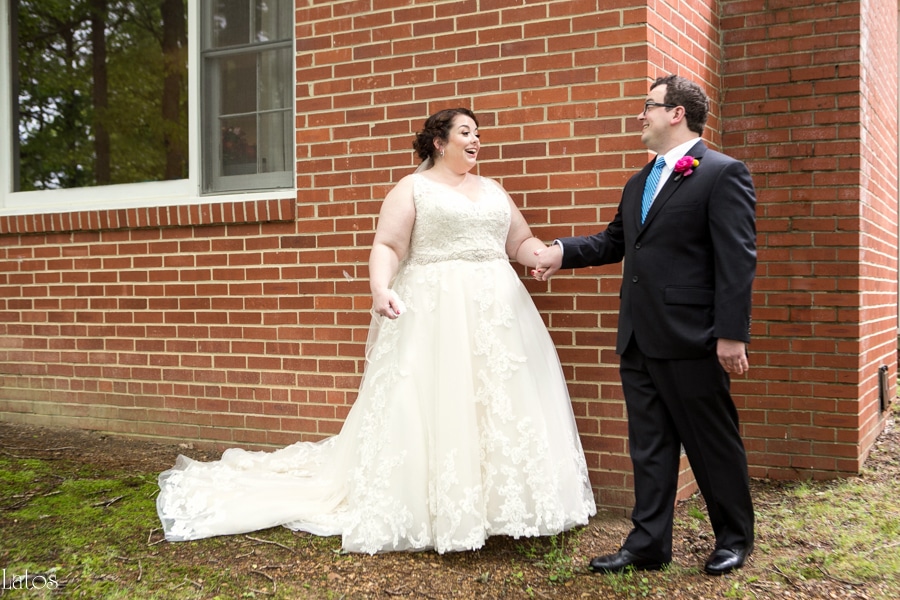 fun stylish tv-themed parks and rec virginia camp wedding15