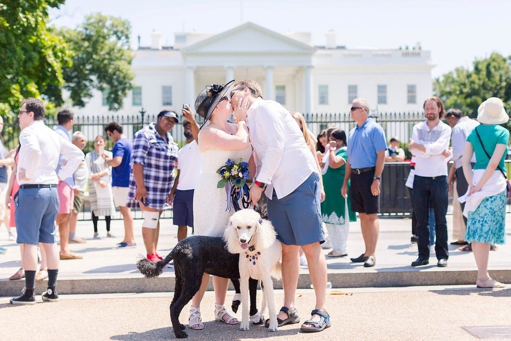 dc-offbeat-wedding-tour-bus-wedding-12