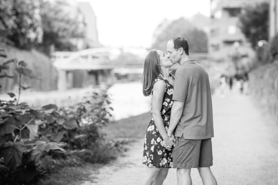 arlington-virginia-key-bridge-canal-engagement-pictures5