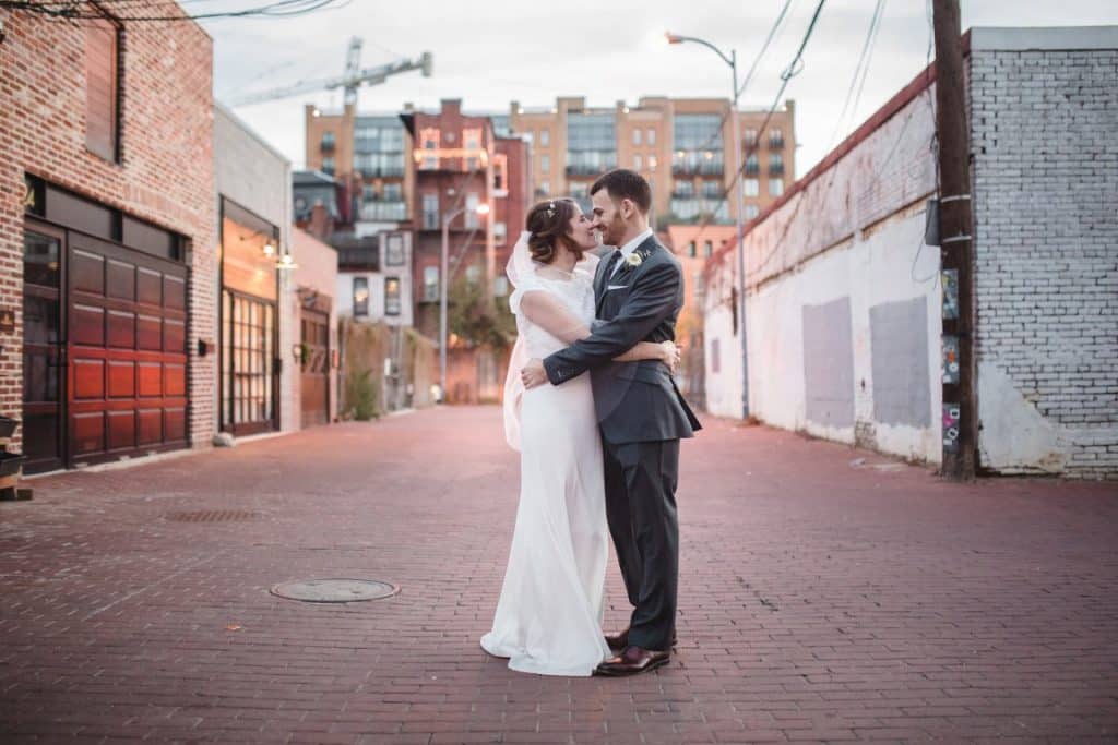 romantic industrial longview gallery wedding in washington dc (24)